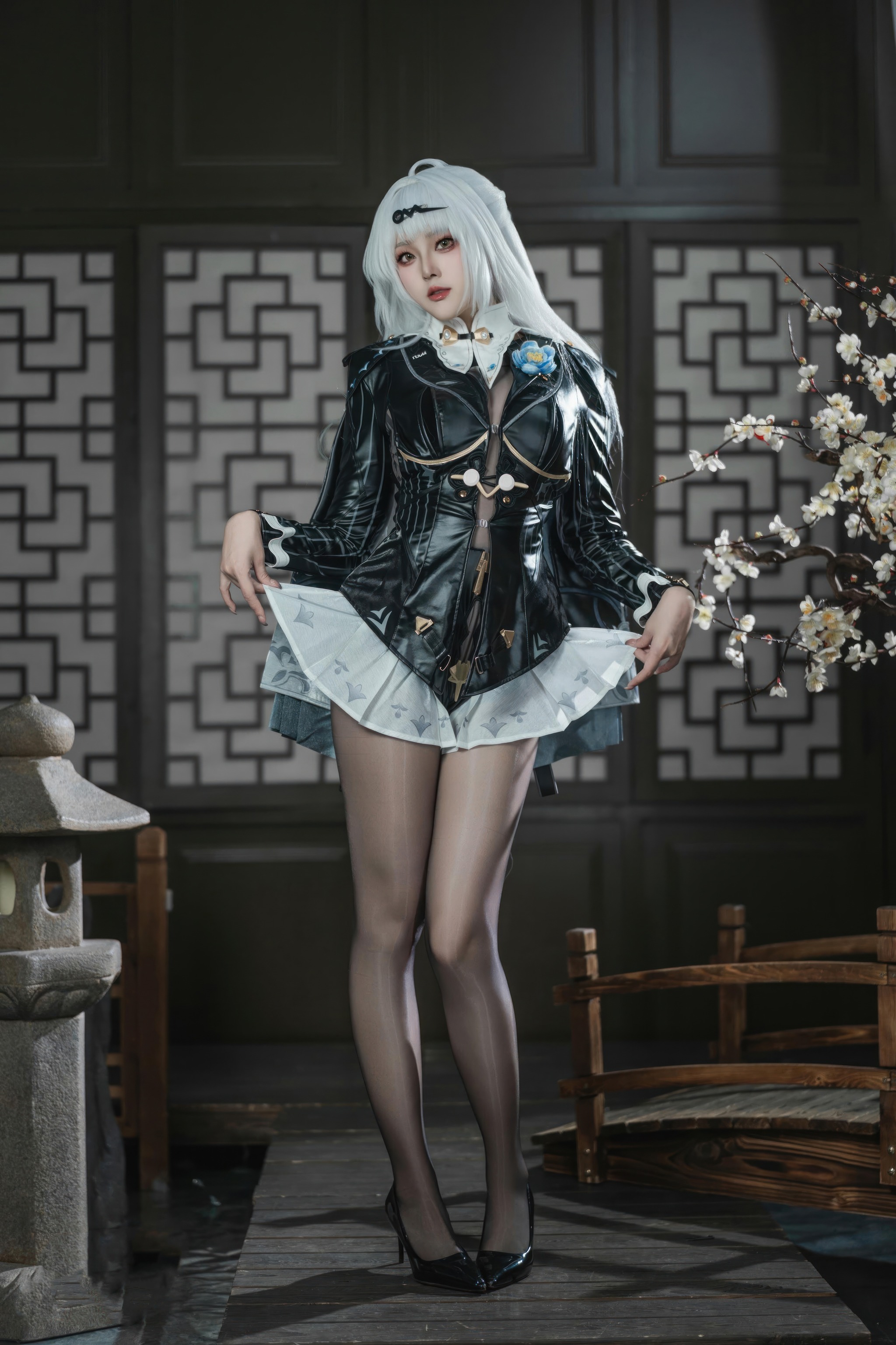 图片[1]-Natsuko夏夏子 – NO.097 绝区零 仪玄·墨形影踪[86P]-XikXak